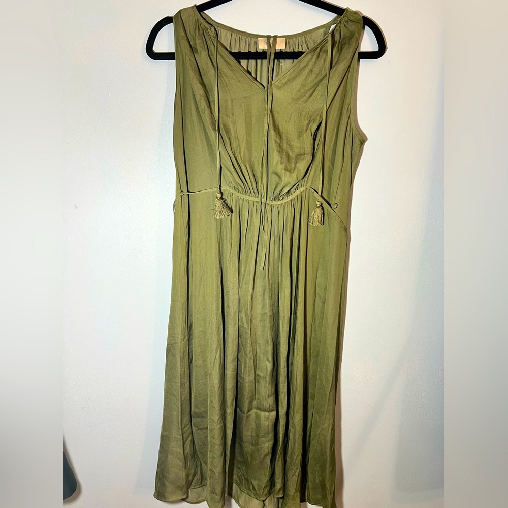 Loft Outlet Olive Dress